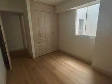 Vendo departamento de estreno cerca al Pentagonito