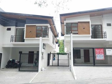 TOWNHOUSE WITH 400K LOW DOWNPAYMENT TO MOVE IN!!!