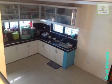 HOUSE AND LOT FOR SALE!!!Spacious 2-Level House and Lot in Novaliches, QC