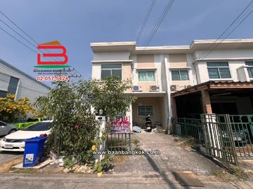 ทาวน์เฮาส์ โครงการ โนโววิลล์ ลำลูกกาคลอง 3 เนื้อที่ 22.2 ตรว. อ.ลำลูกกา