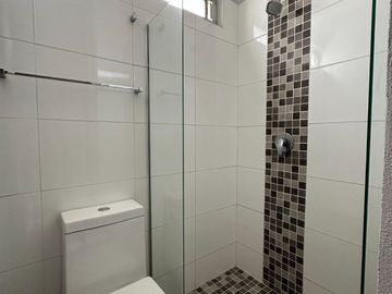 PH en Venta en exclusiva Torre, cerca de ITESO