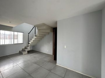 PH en Venta en exclusiva Torre, cerca de ITESO