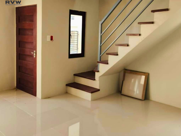 READY FOR OCCUPANCY HOUSE IN LIPA FOR SALE
