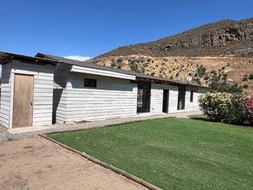 HERMOSA CASA EN PARCELA