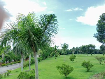 Ready for Occupancy House & Lot For Sale in Silang few minutes from Tagaytay with golf course view