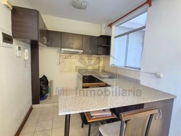 VENTA DE DEPARTAMENTO EN SEGUNDO PISO EN URB. SANTA VICTORIA DE CHICLAYO