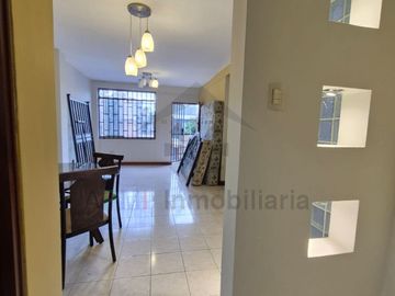 VENTA DE DEPARTAMENTO EN SEGUNDO PISO EN URB. SANTA VICTORIA DE CHICLAYO