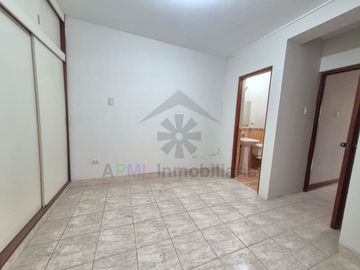 VENTA DE DEPARTAMENTO EN SEGUNDO PISO EN URB. SANTA VICTORIA DE CHICLAYO