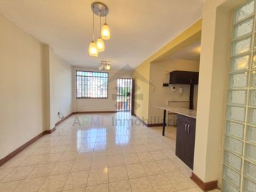 VENTA DE DEPARTAMENTO EN SEGUNDO PISO EN URB. SANTA VICTORIA DE CHICLAYO