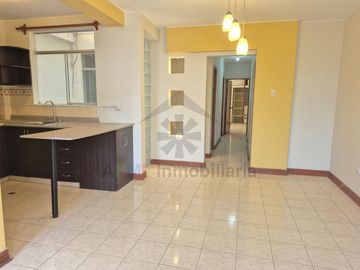 VENTA DE DEPARTAMENTO EN SEGUNDO PISO EN URB. SANTA VICTORIA DE CHICLAYO