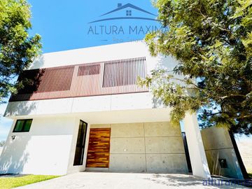 Casa Nueva en Venta Privanza Habitat Solares Zapopan