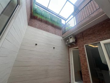 Disewakan Rumah Fully Furnished di Serenia Hills Jaksel Rp225 Jt/Thn (Nego)