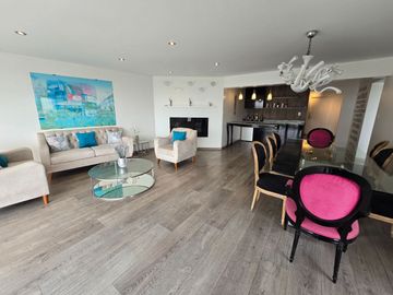 🔹 SE ALQUILA EXCLUSIVO DEPARTAMENTO AMOBLADO EN LAS CASUARINAS – SURCO 🔹