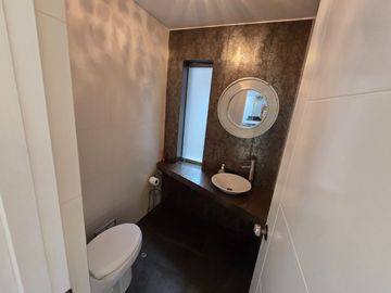 🔹 SE ALQUILA EXCLUSIVO DEPARTAMENTO AMOBLADO EN LAS CASUARINAS – SURCO 🔹