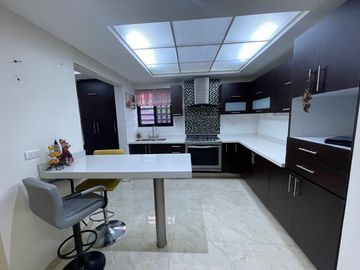 Venta de Casa Reserva Cumbres, Seccion Bosques, Monterrey. N.L.