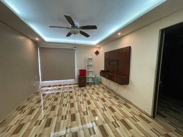 Venta de Casa Reserva Cumbres, Seccion Bosques, Monterrey. N.L.