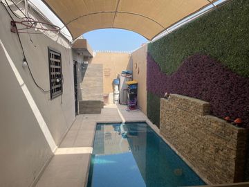 Venta de Casa Reserva Cumbres, Seccion Bosques, Monterrey. N.L.