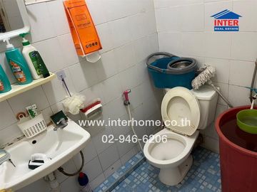 Condominium 31.77 sq.m., Baan Ua-Athorn Sema Fa Kham 1 Project, Building 18, Soi Lam Luk Ka 11, Lam Luk Ka Road, Sema Fa Kham Road, Lam Luk Ka, Pathum