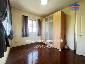 2-storey detached house, 63 sq.w., Nantawan Village, Sukhapiban 5, Sukhapiban 5 Alley, between Soi 28-30, Sukhapiban 5 Road, Ram Intra Road, Sai Mai D