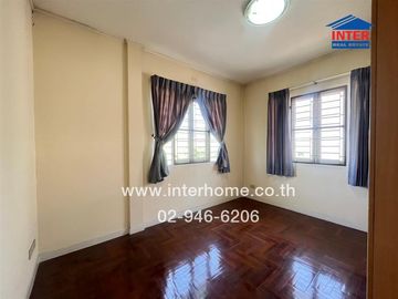 2-storey detached house, 63 sq.w., Nantawan Village, Sukhapiban 5, Sukhapiban 5 Alley, between Soi 28-30, Sukhapiban 5 Road, Ram Intra Road, Sai Mai D