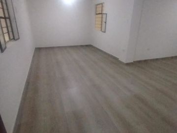 San Juan de Miraflores alquiler de departamento en primer piso