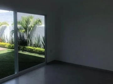 ¡Bonita casa en MORELOS!