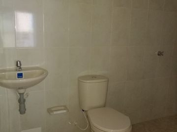 VENTA DE APARTAMENTO EN MELGAR EN OBRA GRIS
