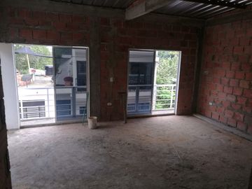 VENTA DE APARTAMENTO EN MELGAR EN OBRA GRIS