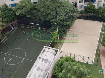 Vendemos hermoso apartamento esquinero y amoblado en Ricaurte.