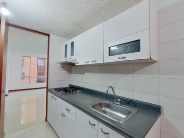 SE VENDE ESPECTACULAR APARTAMENTO MADRID HACIENDA CASA BLANCA EL RODEO