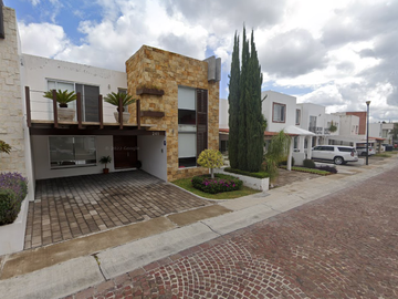 Casa, C. Lago Yalahan, Cumbres del Lago, Juriquilla, Queretaro.