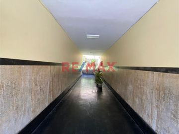 Se Alquila Departamento En Lince
