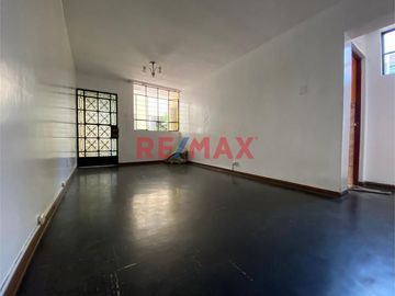 Se Alquila Departamento En Lince