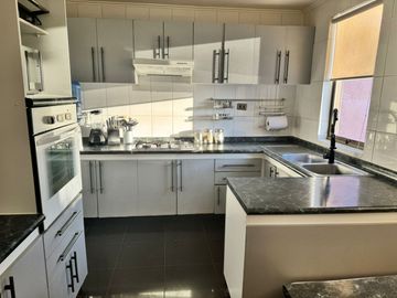 VENDE HERMOSA CASA EN TIERRA VIVA EN COPIAPÓ