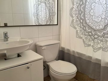 VENDE HERMOSA CASA EN TIERRA VIVA EN COPIAPÓ