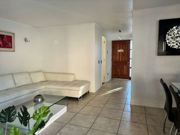 VENDE HERMOSA CASA EN TIERRA VIVA EN COPIAPÓ