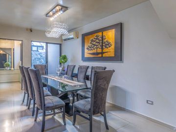 Casa en Venta Cumbres Santa Clara, con 4ta. Habitación en Planta Baja