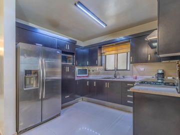 Casa en Venta Cumbres Santa Clara, con 4ta. Habitación en Planta Baja