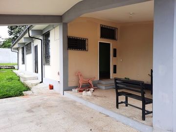 SE VENDE CASA Y/O ALQUILER  187,62 M2. DE CONSTRUCCIÓN LA INDEPENDENCIA - QUININDÉ – ESMERALDAS – ECUADOR