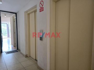 ¡Imperdible! Departamento Remodelado De 65.5 M² En El Corazón De Cercado De Lima
