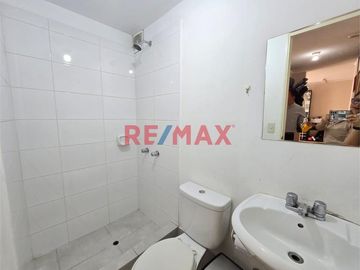 ¡Imperdible! Departamento Remodelado De 65.5 M² En El Corazón De Cercado De Lima