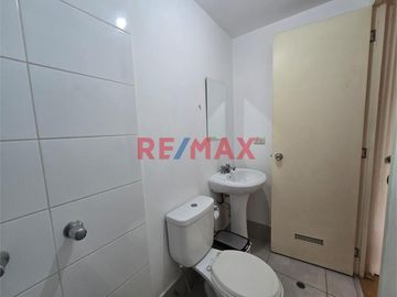 ¡Imperdible! Departamento Remodelado De 65.5 M² En El Corazón De Cercado De Lima