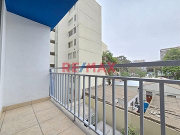 ¡Imperdible! Departamento Remodelado De 65.5 M² En El Corazón De Cercado De Lima