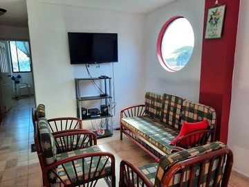 SE VENDE DE OPORTUNIDAD HERMOSO DEPARTAMENTO AMOBLADO 60 M2. DE CONSTRUCCIÓN  CASTELNOVO - ATACAMES - ESMERALDAS - ECUADOR