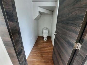 SE VENDE HERMOSAS CASAS POR ESTRENAR DE DOS PLANTAS DE 85 M2. DE CONSTRUCCIÓN QUININDE – ESMERALDAS – ECUADOR