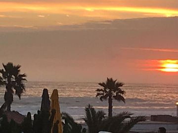 VENTA CASA DE PLAYA EN ASIA $370,000.00