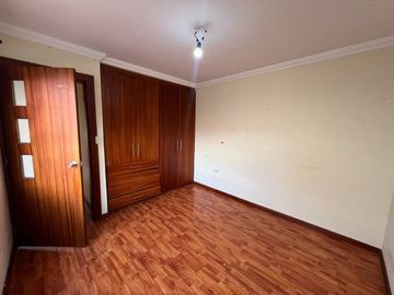 CASA EN VENTA SECTOR COLEGIO BORJA CUENCA-ECUADOR