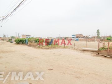 Casa De 180M2 Techo Alto, Asoc. Miraflores - Puente Piedra