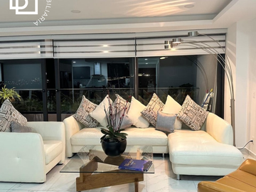 Departamento en VENTA con excelentes vista en Terra Viuré, Zona Esmeralda