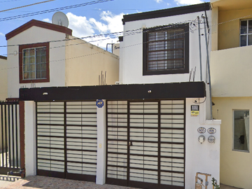 HERMOSA PROPIEDAD EN VENTA UBICADA EN RODRIGO DE TRIANA  803, MISIÓN DE FUNDADORES, 66612,  CDAD. APODACA, N.L.